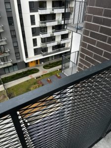 metaliniai-balkonu-tureklai